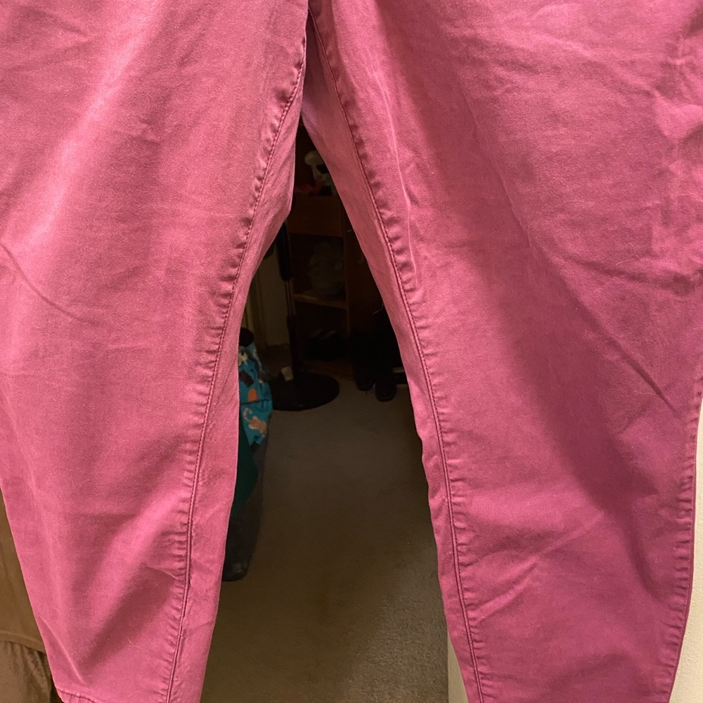 Kut from the Kloth Women's Straight Leg Jeans in Rose Pink-size 20W - Picture 2 of 8